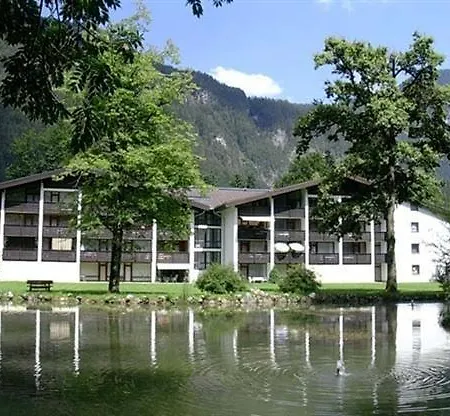Daire Schlosspark Grubhof Sankt Martin bei Lofer